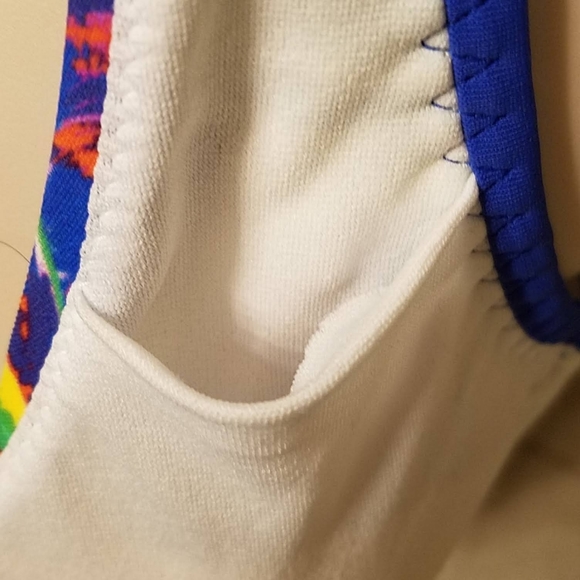 Land's End Women Tropical Floral Halter Neck Self-bra Swim Tankini Top Sz 4 NWOT - Picture 7 of 10